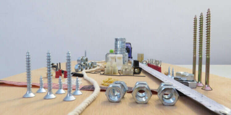 אזור תעשייה גבעת שאול ← ברגים, שרוכים וגרגרי אורז לצייר עיר ממחטי אורן, קרקרים וברגים: פרויקט מיוחד ליום שחרור ירושלים