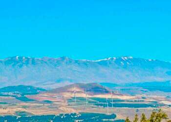 שלג במרוי החרמון. צילום: אריאל שנבל בצפון מבקשים: תדברו איתנו, תדברו עלינו