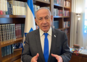 נתניהו לביידן: אל תעצור את משלוחי הנשק, ישראל נלחמת על חייה