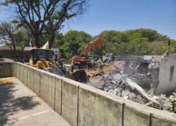 קיבוץ בארי: החלה הריסת מבני הציבור שנפגעו ב-7 באוקטובר