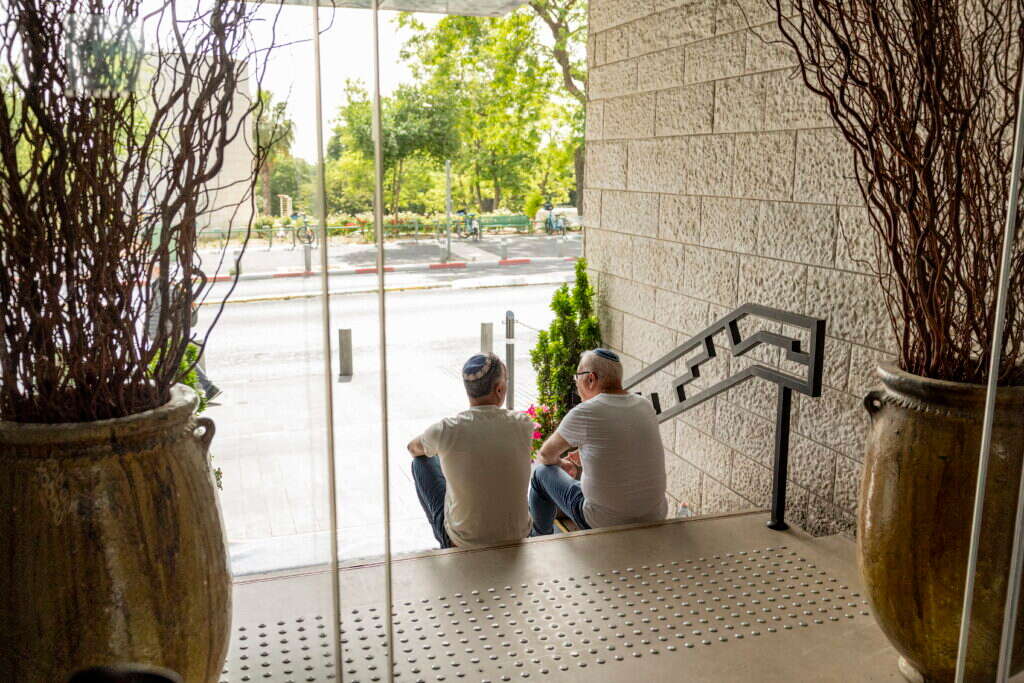 מפונים משלומי במלון בוטיק בירושלים. צילום: נעמה שטרן
