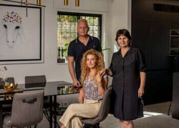 כוכי כהן (מימין) עם ליאת ודורון פרידמן. צילום: נעמה שטרן