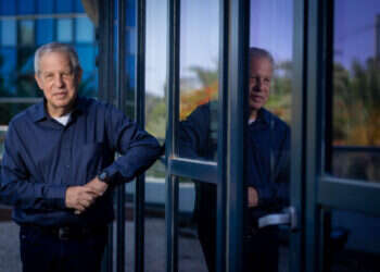 גיורא איילנד. צילום: אריק סולטן