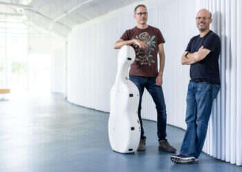 מימין: רועי אופנהיים, זוהר שרון. צילום: אריק סולטן