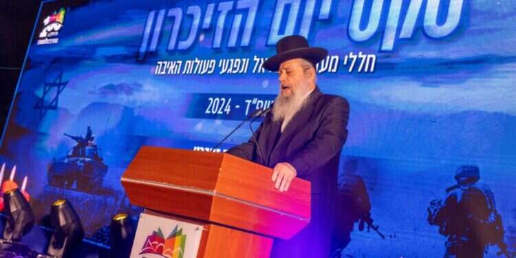 ראש העיר הרב חנוך זייברט. צילום: יוסי אלוני