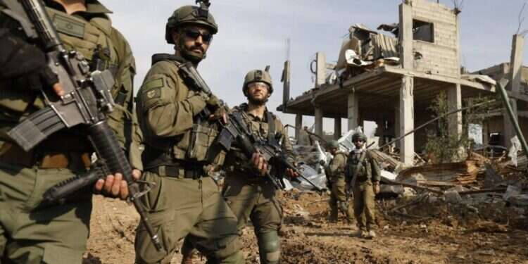 "אפס טעויות": התפקיד המשמעותי של כפיר וצנחנים במבצע החילוץ