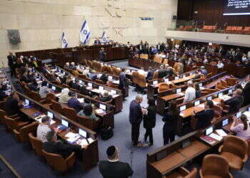 אנו כבר לא מגזר נרדף – אלא ציבור מוביל עם יד על הגה המדינה