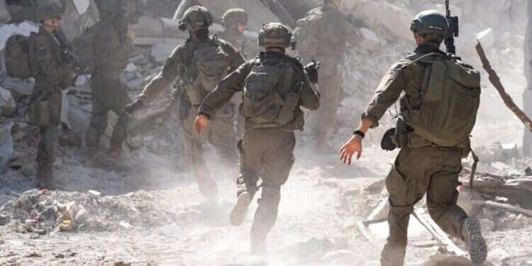 לוחמי הצנחנים השמידו מעל ל-50 תשתיות טרור במרחב שג׳עייה