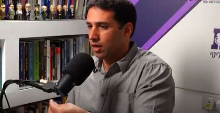 אלעד מלכא בפודקאסט  המעבר לשידורים באינטרנט יהפוך את הרגולציה על השידורים ללא רלוונטית