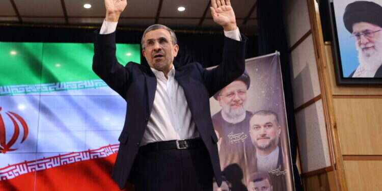 מחמוד אחמדינג'אד. צילום: AFP