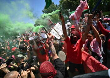 הפגנה אנטי־ ישראלית ליד הבית הלבן, בחודש ינואר. צילום: איי.אף.פי