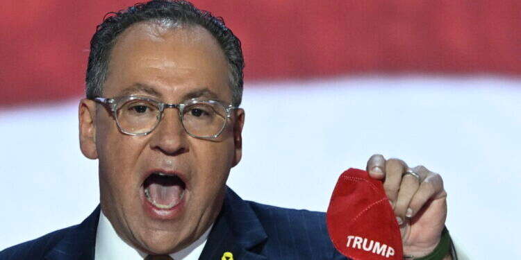 בכיר רפובליקני: טראמפ נותן לישראל "צ'ק פתוח" להשמיד את חמאס