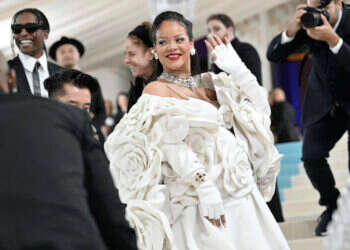 חודשים של חגיגות עם סלבס: בנו של האיש העשיר באסיה מתחתן