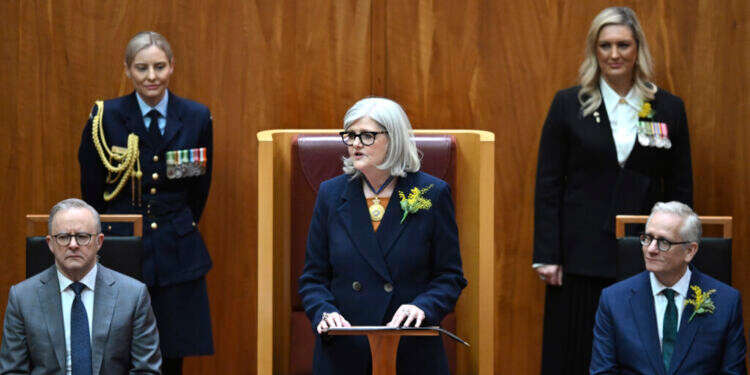 סם מוסטין, המושלת הכללית החדשה באוסטרליה. Lukas Coch/AAP Image via AP עם איחולי החלמה לקייט: אוסטרליה מינתה אישה שתייצג את המלך צ'ארלס