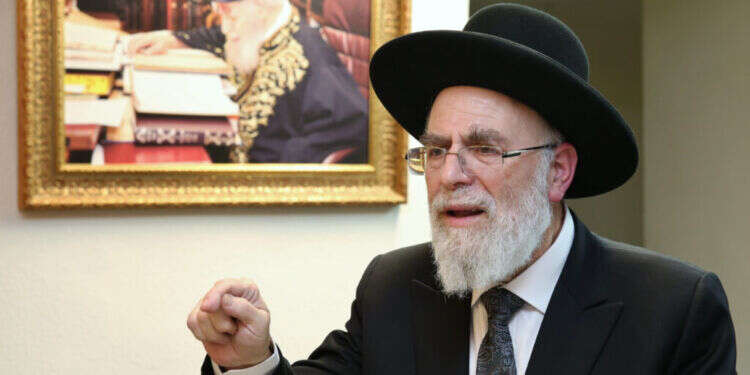 מ"מ הרב הראשי: שקלתי והחלטתי למנות רק 10 רבנים, בלי נשים