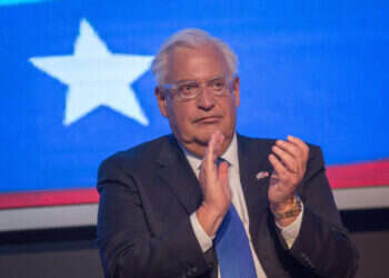 "קמלה האריס ידעה על מצבו של ביידן ורימתה את העם האמריקני"