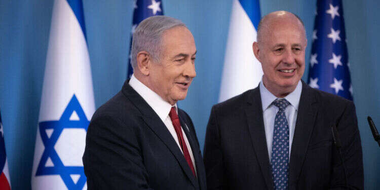 חיבור החשמל לעזה: הקבינט לא ידע – נתניהו והמל"ל כן