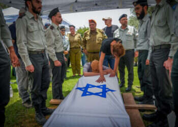 למרות מתקפת חיזבאללה, מאות ליוו את הלוחם מקריית שמונה בדרכו האחרונה