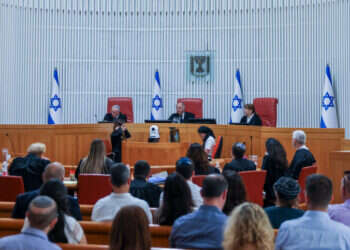 דיון בבית המשפט העליון, ארכיון. צילום: חיים גולדברג, פלאש 90 השופט סולברג: אם לא היתה מוגשת עתירה – מה צה"ל היה עושה?