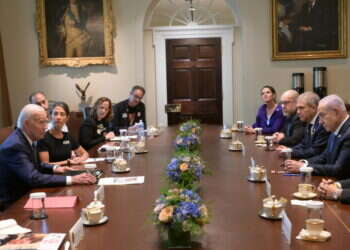 ראש הממשלה בנימין נתניהו ונשיא ארצות-הברית ג׳ו ביידן בפגישה עם משפחות החטופים. צילום: לע"מ