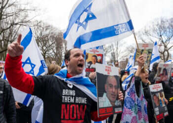 הסיקור המוטה של המלחמה מקשה גם על התומכים בישראל להזדהות איתה. הפגנה למען שחרור החטופים בסנטרל פארק, ניו־יורק. צילום: גטי אימג'ס