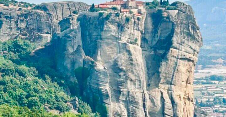 הלהיט של קיץ 2024: 10 טיפים לחופשה משפחתית כשרה ביוון