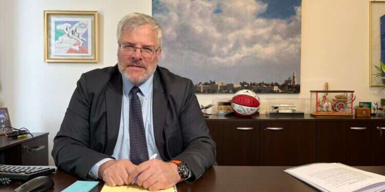 גילאון בשגרירות ישראל בהודו, השבוע. צילום: משרד החוץ