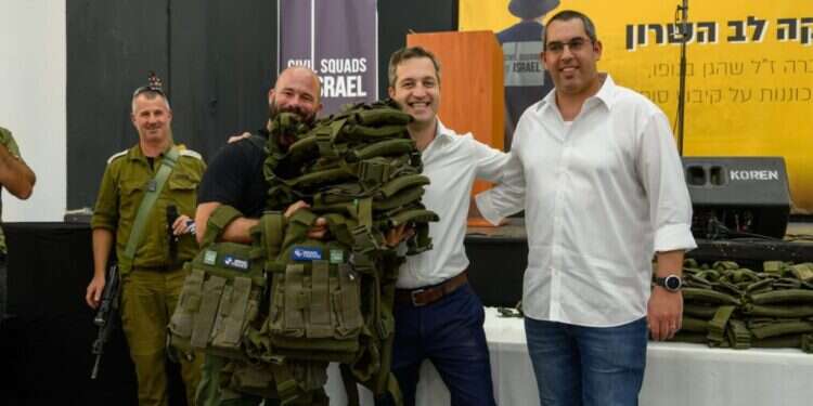 התרומות מארה נערכים לפשיטה מטולכרם: כיתות הכוננות בשרון מצטיידות