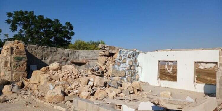 האתר הארכיאולוגי ליד היישוב שמעה. צילום: רגבים עתירה לבג"ץ: המדינה מאפשרת פלישה לאתר ארכיאולוגי בדרום הר חברון