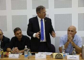 שר החינוך: תלמידי הצפון יפתחו את שנת הלימודים במלונות