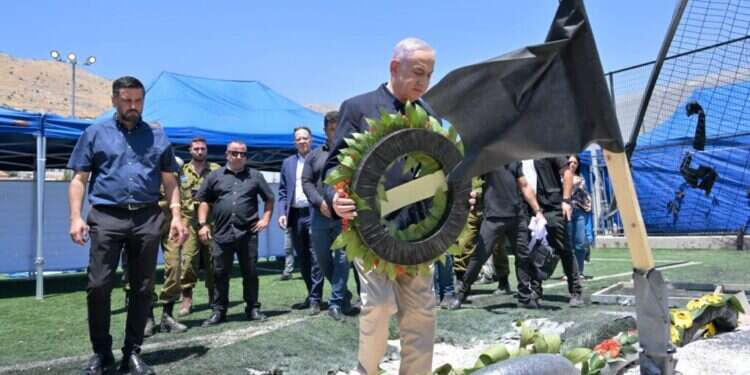 נתניהו במג'דל שמס. צילום: קובי גדעון /לע נתניהו במג'דל שמס: "תגובתנו בוא תבוא, והיא תהיה קשה"