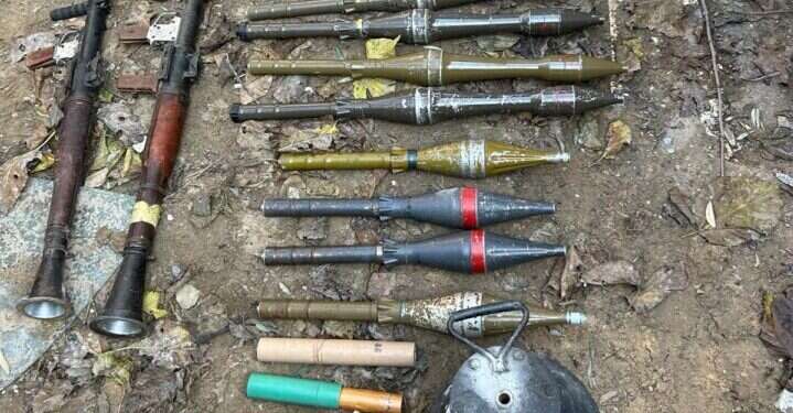 חלק מהאמל חלק מהאמל"ח שתפסו כוחות צה"ל ברפיח. צילום: דו"צ