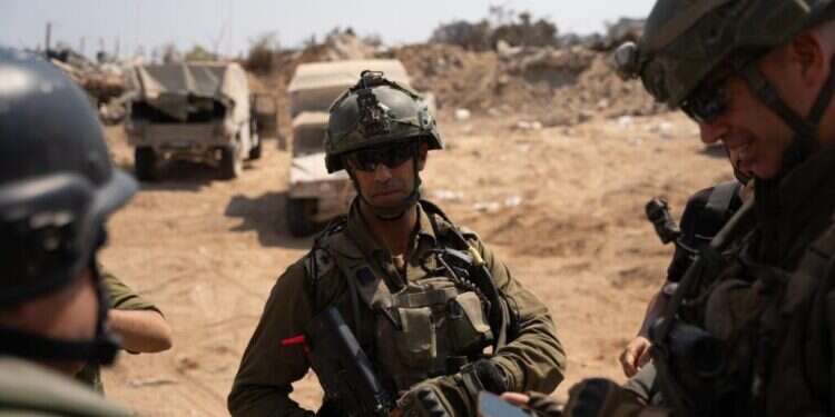 מח"ט אלכסנדרוני במסדרון נצרים: "מי שרוצה לנצח – צריך לתקוף"