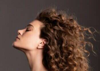 אריאנה גרנדה או ג'ניפר אניסטון: התספורות הלוהטות של קיץ 2024