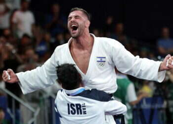 "חרפה, מכניסים פוליטיקה לתחרויות": הוועד האולימפי יבדוק פוסטים של פלצ'יק