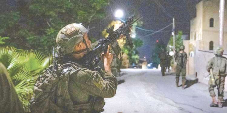 פעילות מבצעית בכפר בורקה. צילום: דובר צה"ל