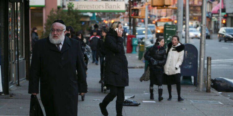 ליד מטה חב"ד: צעק על יהודי "אתה רוצה למות?" – ודקר אותו