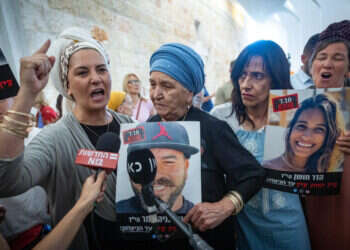 במקום לברוח מהאולם – השופטים צריכים להקשיב