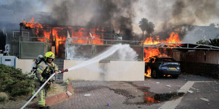 בתגובה לירי לקצרין: צה"ל תקף מטרות חיזבאללה ב-10 מוקדים שונים