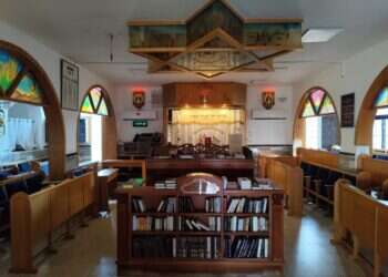 בית הכנסת במושב שתולה. צילום: לא אליהו איכה ישבה בדד: תשעה באב בבתי הכנסת בצפון הנטוש