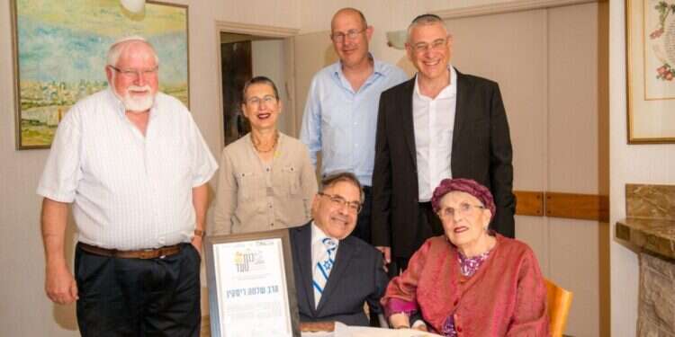 פרס מפעל חיים הוענק לרב שלמה ריסקין