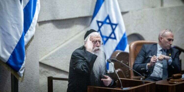 השר מאיר פרוש. צילום: חיים גולדברג, פלאש 90 "פועלת להרעבת ילדים": פוליטיקאים חרדים מגיבים להחלטת היועמ"שית