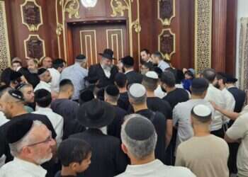 "יש לסתום ב'עופרת יצוקה' את אלה שמדברים בגנות הצבא". הרב חיים יוסף אברג'ל. צילום: שילה כרדי