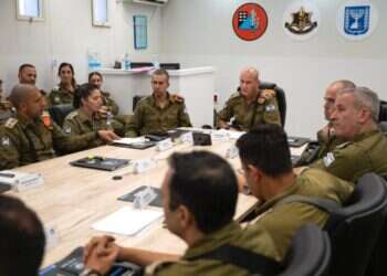 אלוף פיקוד העורף רפי מילוא במפגש היערכות לתגובה איראנית, אוגוסט 2024. צילום: דובר צה"ל