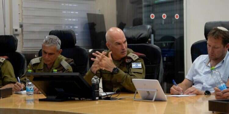 אלוף פצ"ן לראשי הרשויות בצפון: "התוכניות ההתקפיות שלנו מוכנות"