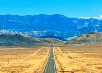 הכביש המהיר בצפון אמריקה כאשליה של מסלול ליעד יציב ובטוח. צילום: שאטרסטוק