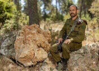 "אני הולך לבקר פצועים מהמלחמה כדי לקבל מהם כוחות". אל"מ פרידלר, השבוע. צילום: נעמה שטרן