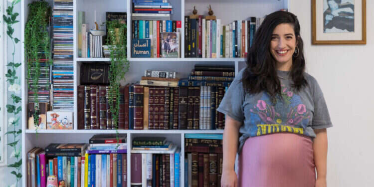 לבנת בן חמו (35 ) היא מוזיקאית ושדרנית רדיו. צילום: לירון מולדובן לבנת בן חמו (35 ) היא מוזיקאית ושדרנית רדיו. צילום: לירון מולדובן