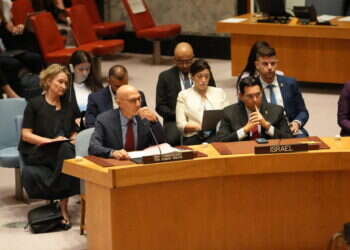 להתחשב או לא להתחשב בעולם, זו השאלה