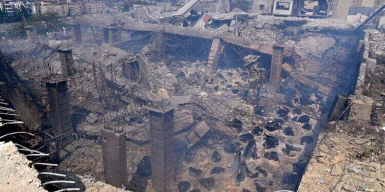 לאחר התקיפה של מפקדת החזבאללה. צילום: EPA